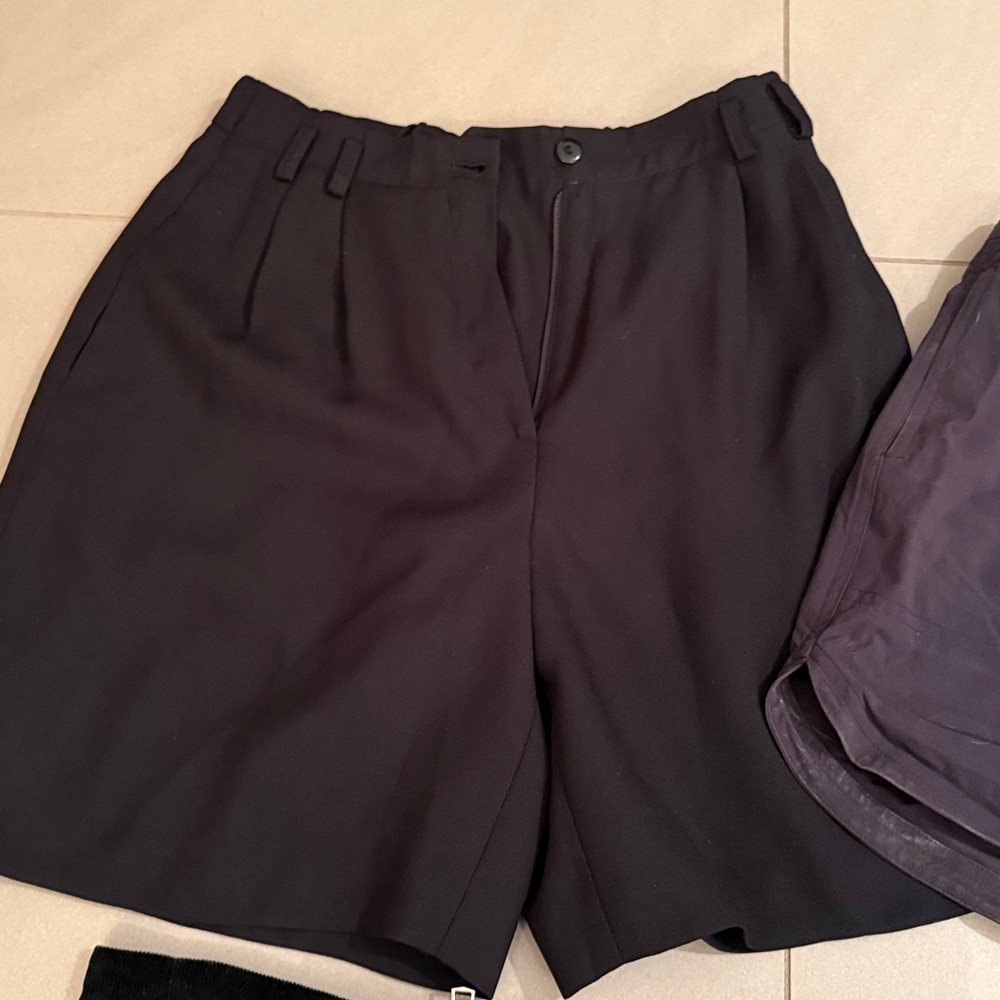 Black shorts bundle - Picture 2 of 5